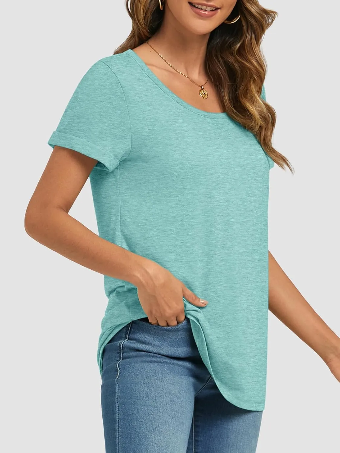 ATHMILE T Shirts Short Sleeve Scoop Neck Tees for Women Fashion Tops Trendy Casual Summer Outfits Clothes 2025