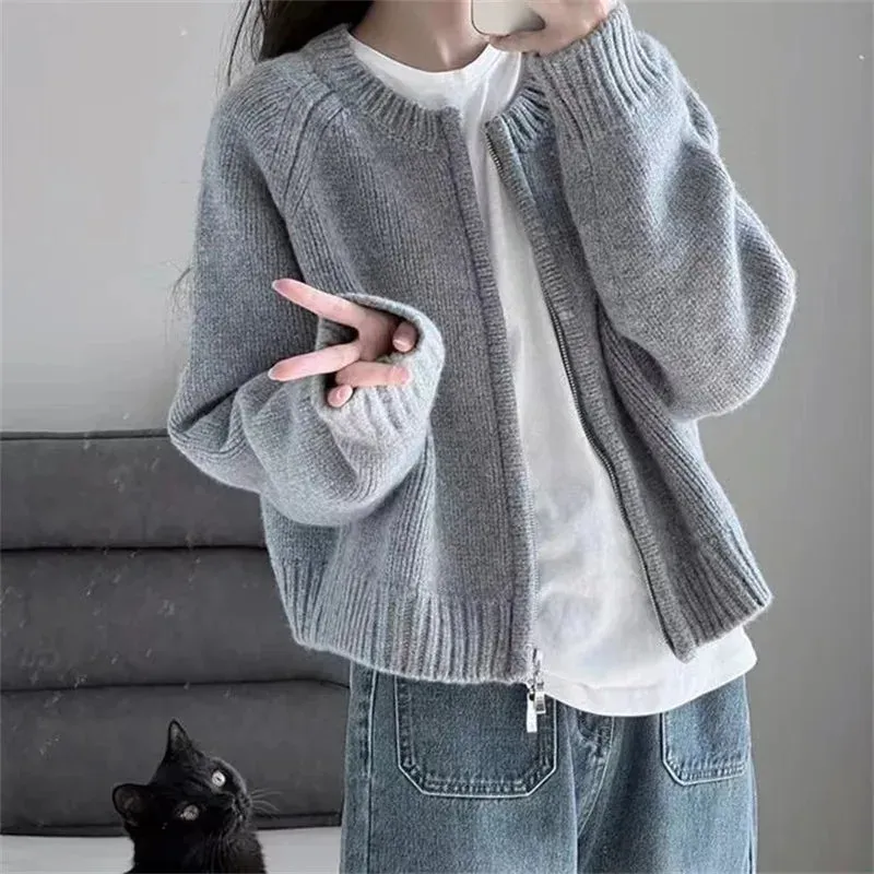 Cozy Knit Cardigan  Style that speaks comfort and confidence.